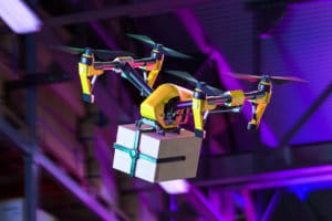 drone-entrega-varejo-distanciamento-social